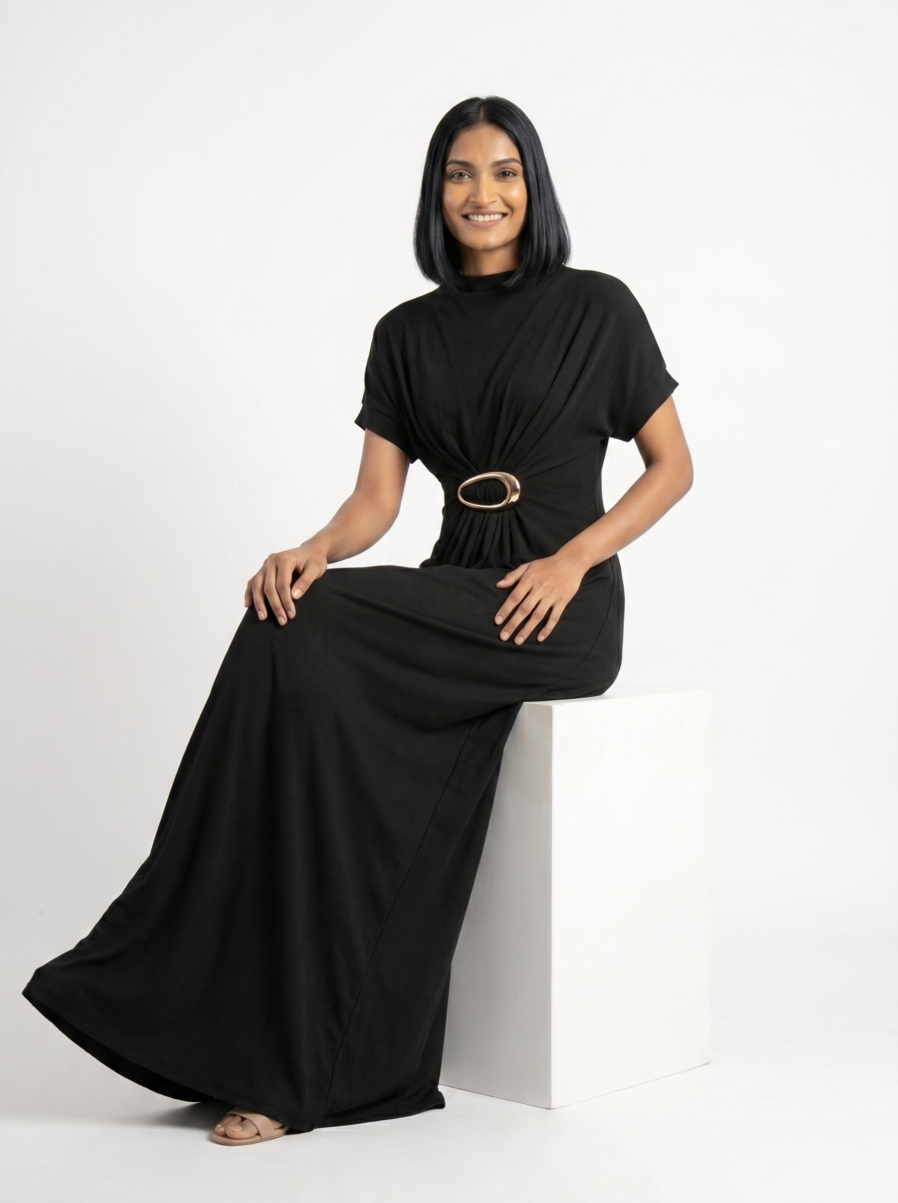 Elegant Ring Detail Maxi Dress for Women